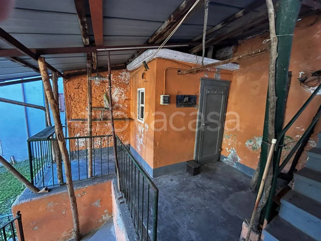 Aed - Three-Storey House with Garden in Bagnasco