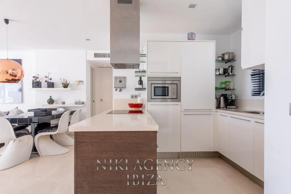 Köök - Contemporary Chalet with Private Pool in Cala Vedella