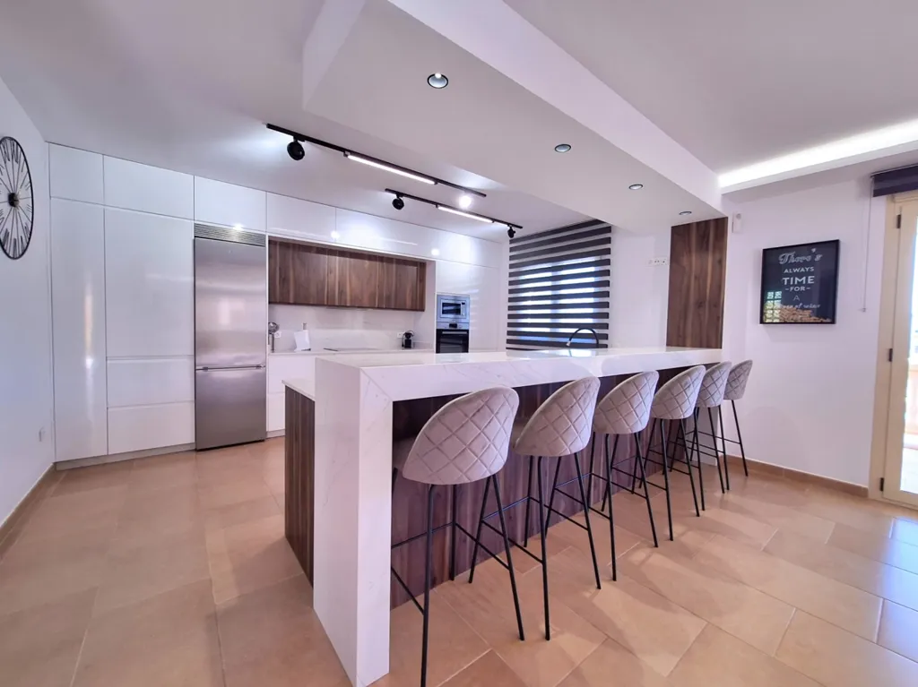 Köök - Modern Villa with Sea View in Calpe