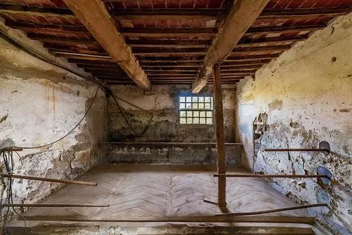 Pièces - Rustic Farmhouse with Loggia in Montaione