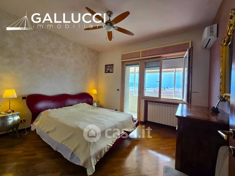 Magamistoad - Spacious Attic with Sea View in Pescara