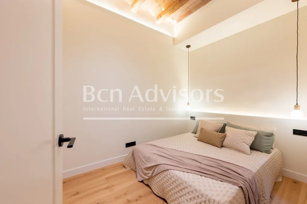 Magamistoad - Refurbished Apartment with Original Features in Eixample