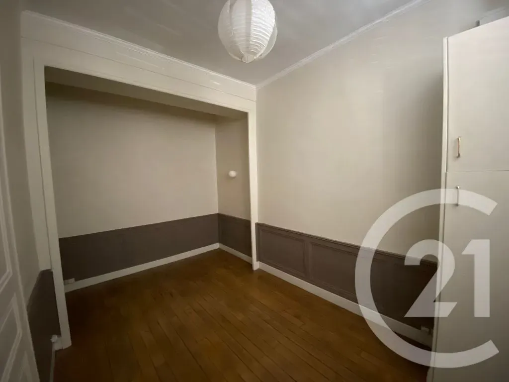 Stanze - 3-Bed Apartment with Courtyard in Châteaudun
