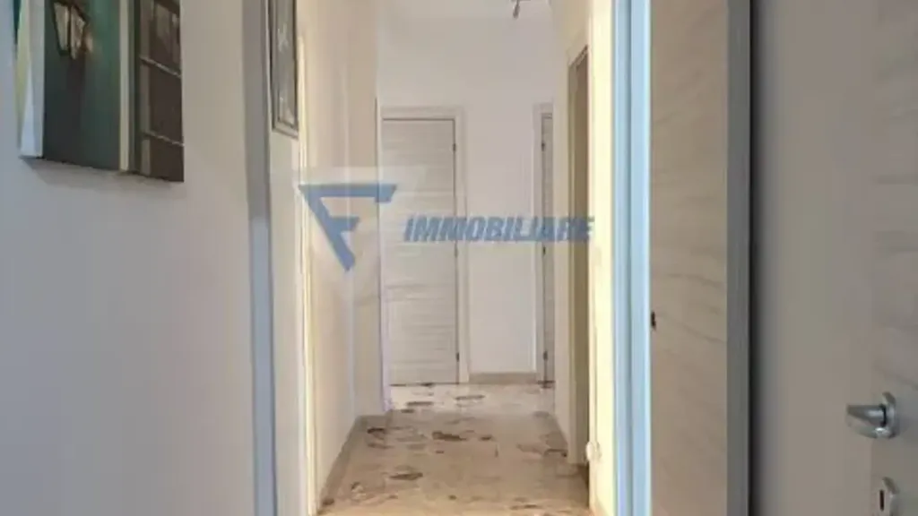 Appartement 4 pièces à IT