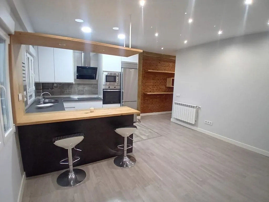 Kitchen - Ground Floor Flat with Terrace in Acacias