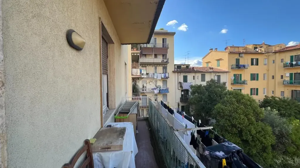Rõdu - Apartment with Balconies in Florence