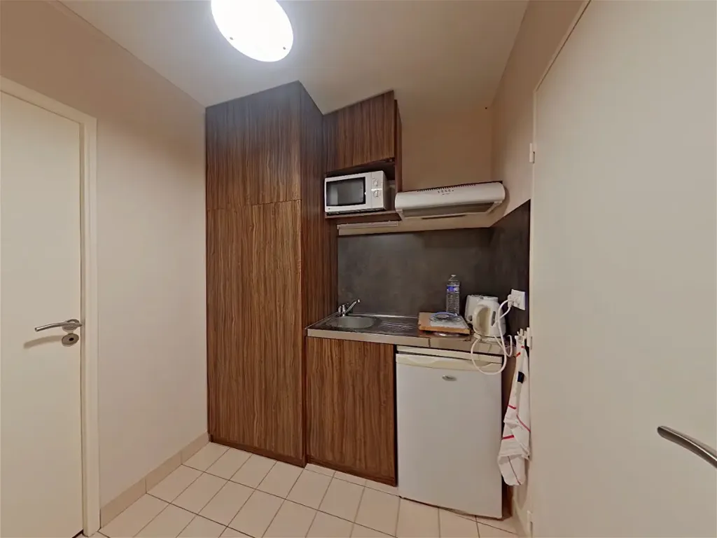 Cuisine - Appartement 4 Pièces avec Garage à Tours