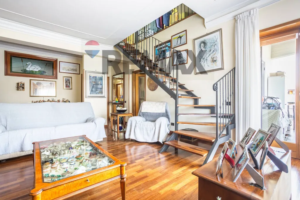 Séjour - Duplex Apartment with Terrace in Monterotondo