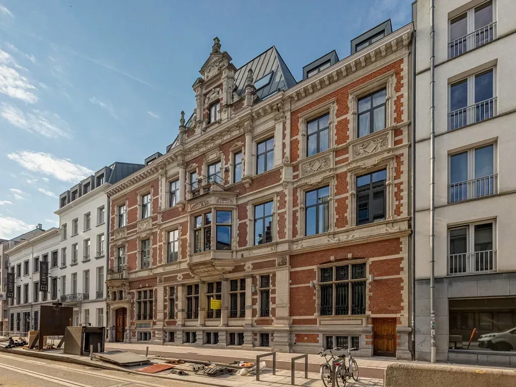 Extérieur - Espace de Bureau Historique au Centre d'Anvers
