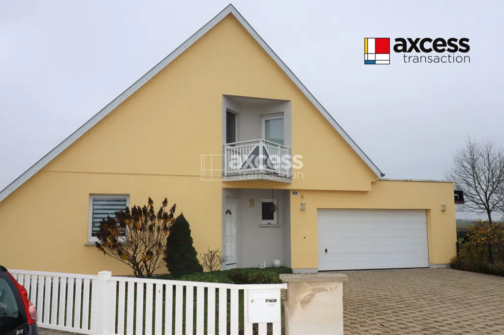 Extérieur - Maison Contemporaine avec Terrasse à Gries