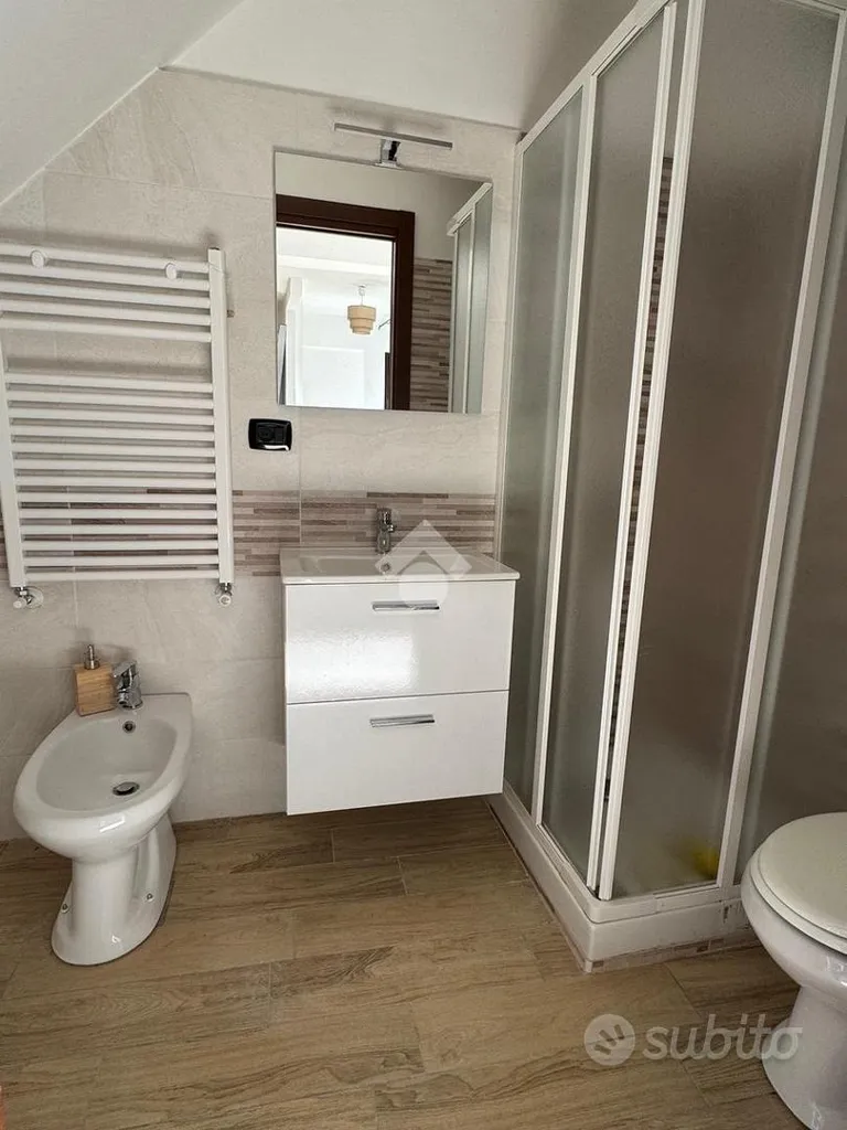 Salles de bain - Two-Level Apartment in Venafro