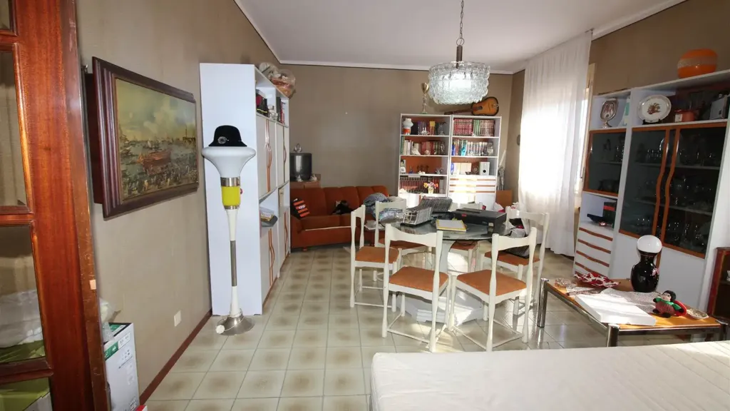 Salle à manger - Apartment with Balcony in Carlentini