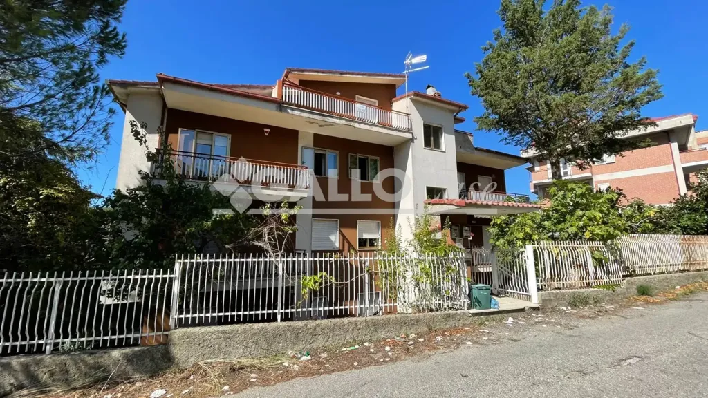 Extérieur - Apartment with Balconies near Cosenza