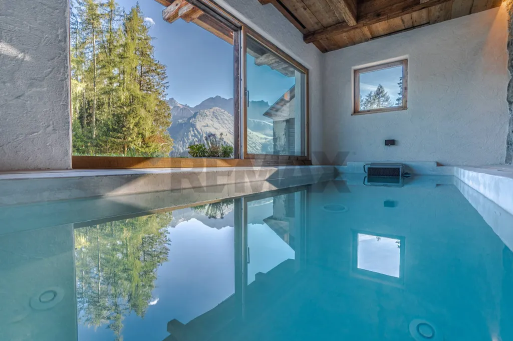 Bassein - Luxury Chalet with Private Helipad in Arabba