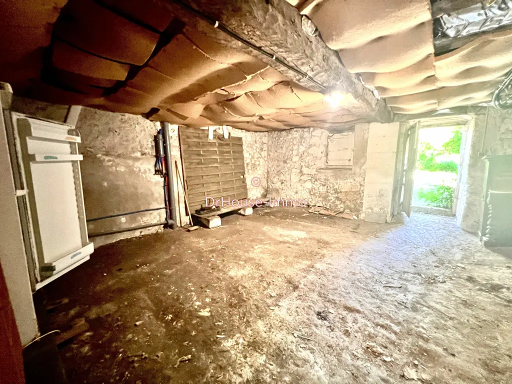 Pièces - Maison en Pierre avec Jardin dans un Hameau en Dordogne