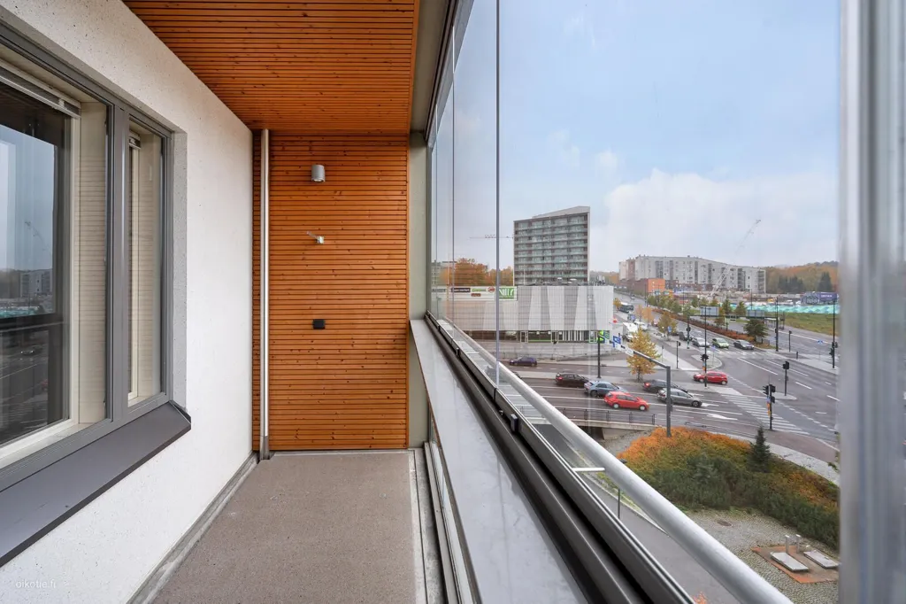 Balcon - Modern Studio with Glazed Balcony in Espoo