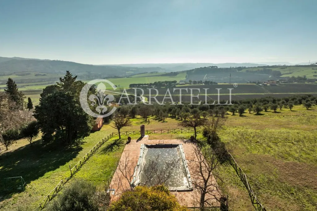 Õhuvaade - Rustic Casale with Pool in Castiglione del Lago