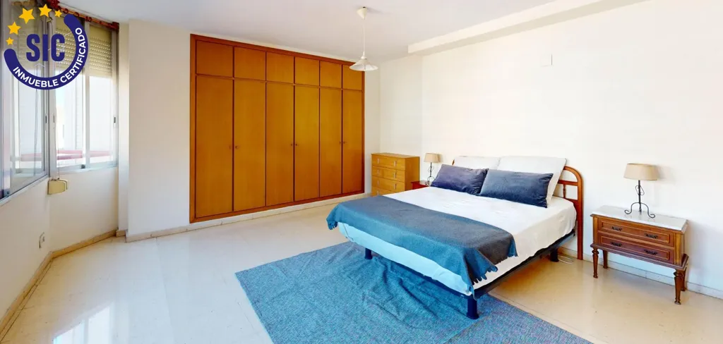 Chambres - Spacious Apartment with River View in Mont-Olivet