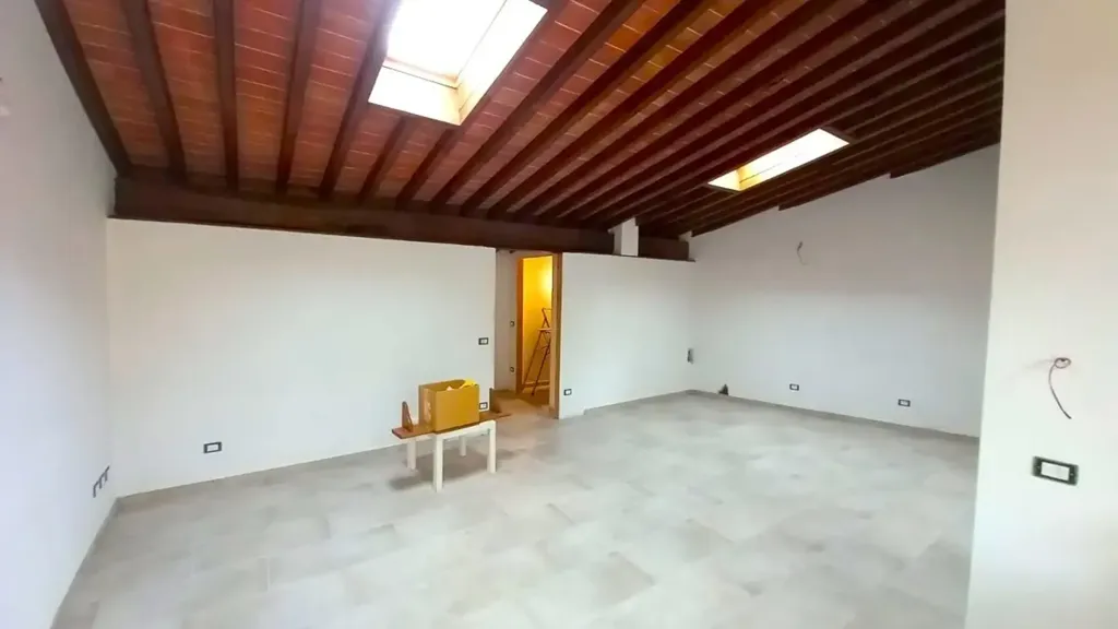 Toad - New Apartment with Private Parking in Vecchiano