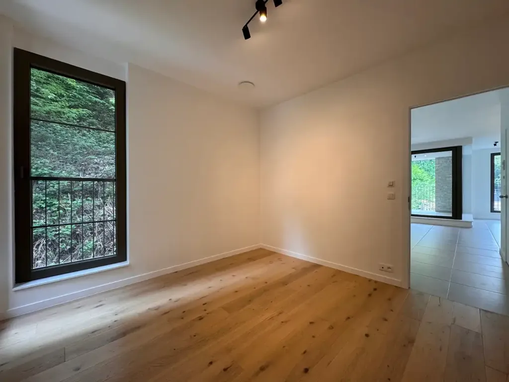 other_room