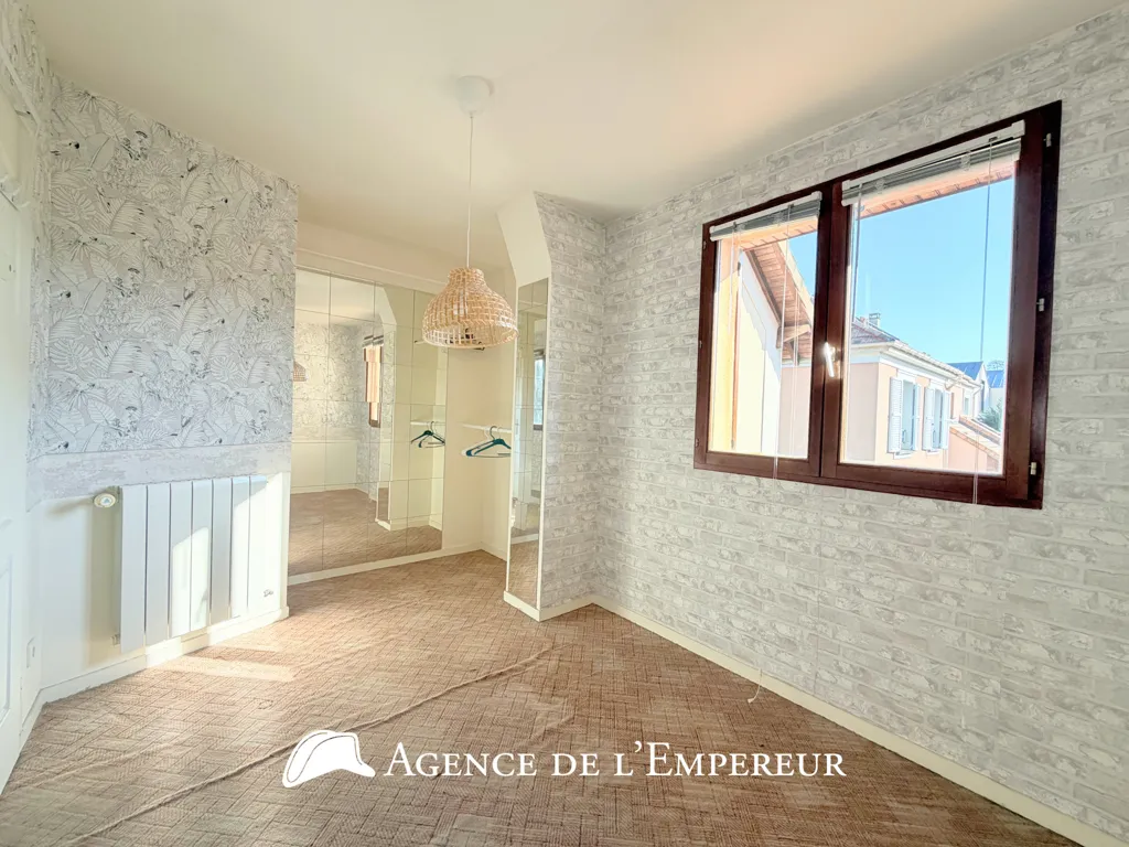 Pièces - Maison 7 Pièces avec Jardin à Rueil Malmaison