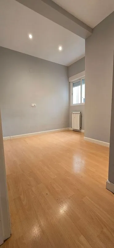 Séjour - 2-Bedroom Flat with Balcony in Chamartín