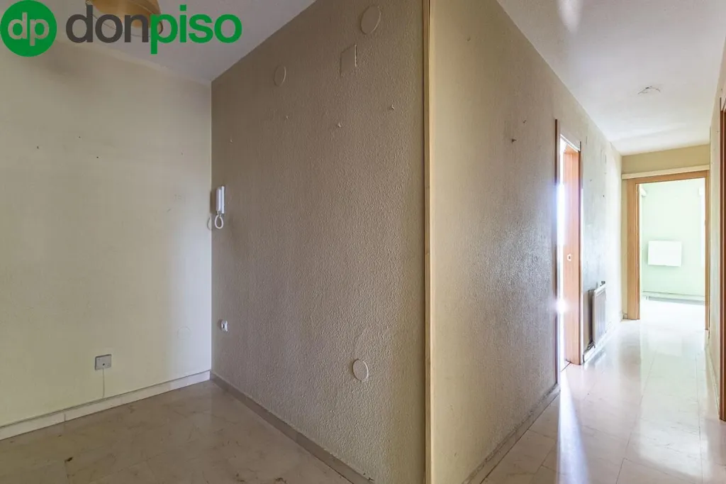 Esik - Apartment with Garage in Huetor, Granada