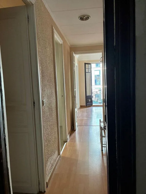 hallway_entrance