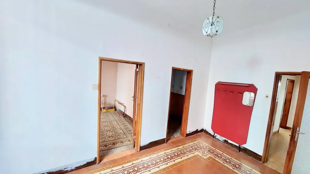 Living Room - 7-Room Apartment with Balcony in Fabriano