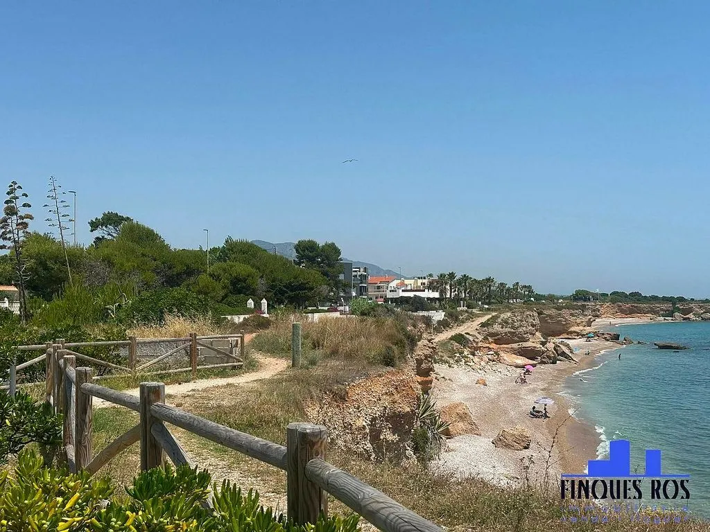 Apartment with Pool and Sea View in Vinaròs