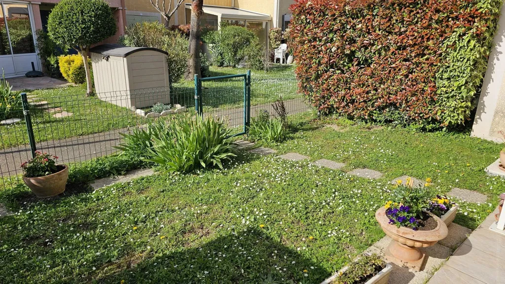 Jardin - Pavillon en Résidence Sécurisée aux Portes de Béziers