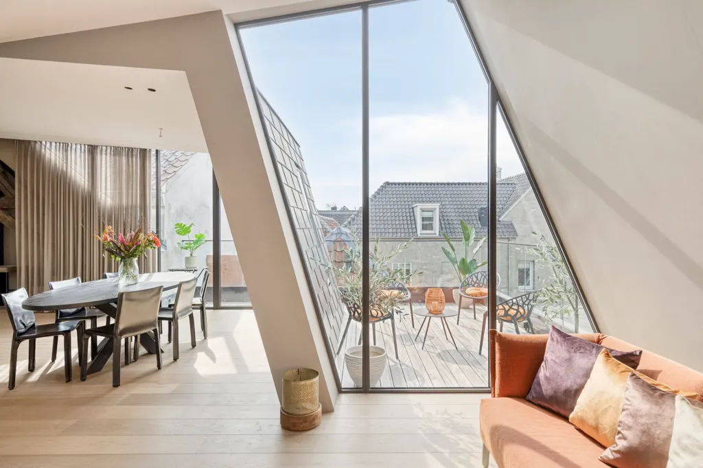 Living Room - Monumental Penthouse with Dachterras in ’s-Hertogenbosch