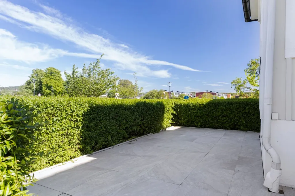 Jardin - Modernised 1930s Villa with Garden in Central Kungälv
