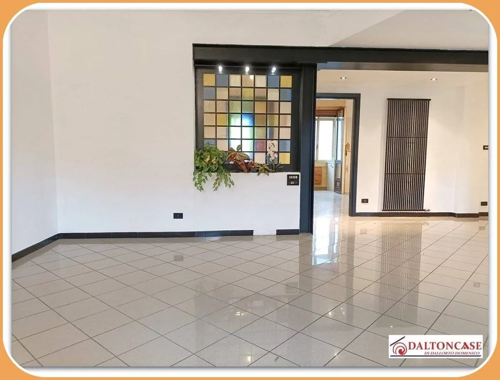 Séjour - Apartment with Balcony Veranda in Fossano