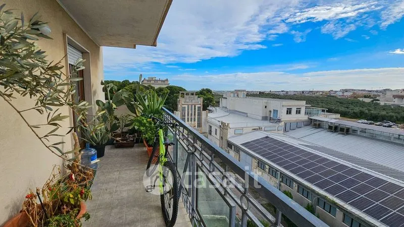 Rõdu - Modernised Apartment with Balcony in Andria