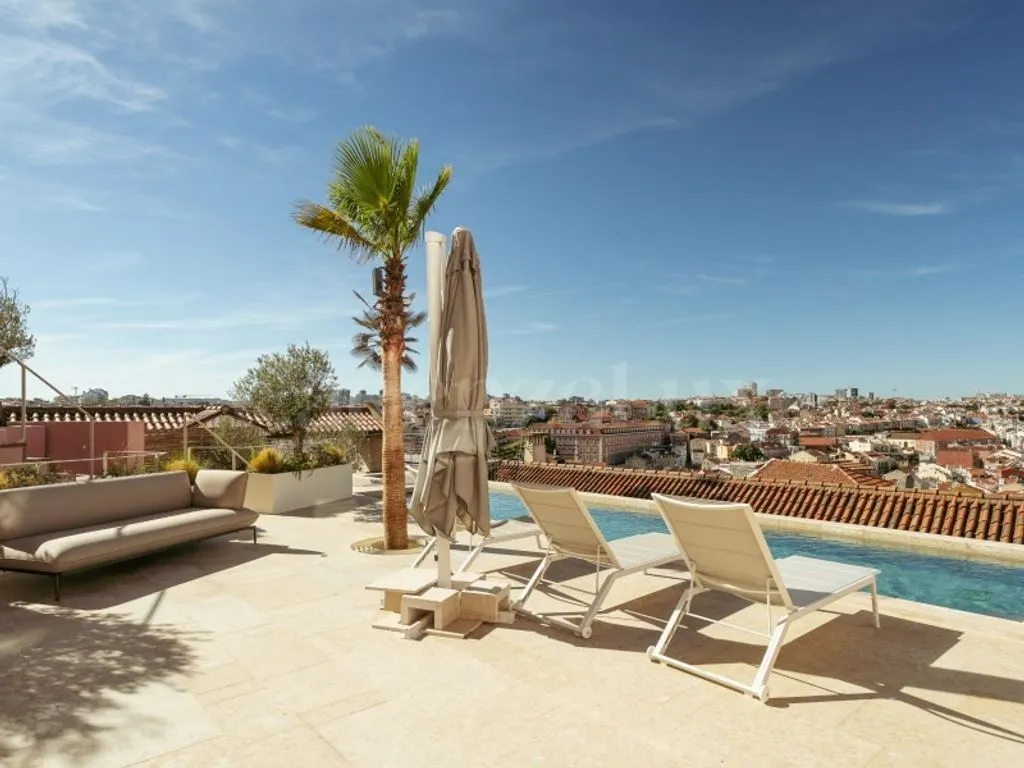 Terrass - Luxury Flat with Private Pool in Lisbon