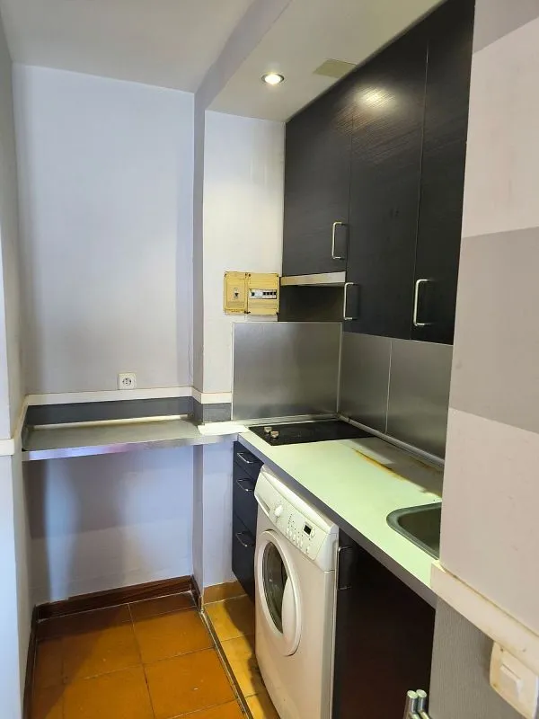 Kitchen - Bright Apartment with Garden View in Chamberí