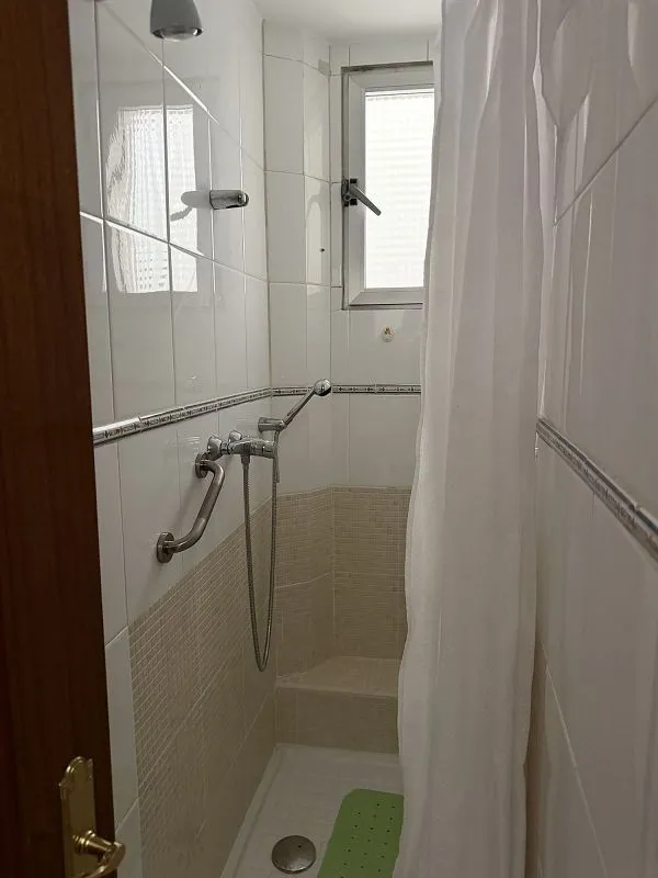 Salles de bain - 3-Bedroom Flat with South Orientation in Chamberí
