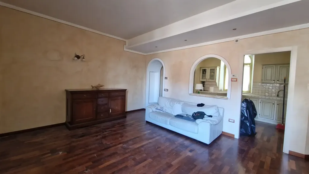 Elutuba - Historic Apartment with Veranda in Todi