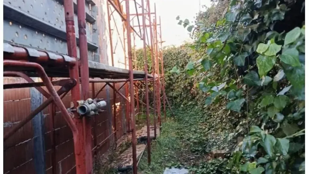Aed - Rustic Residential Plot in Montecompatri