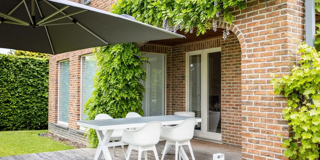Terrass - 6-Bedroom Villa with Terraces in EPC B