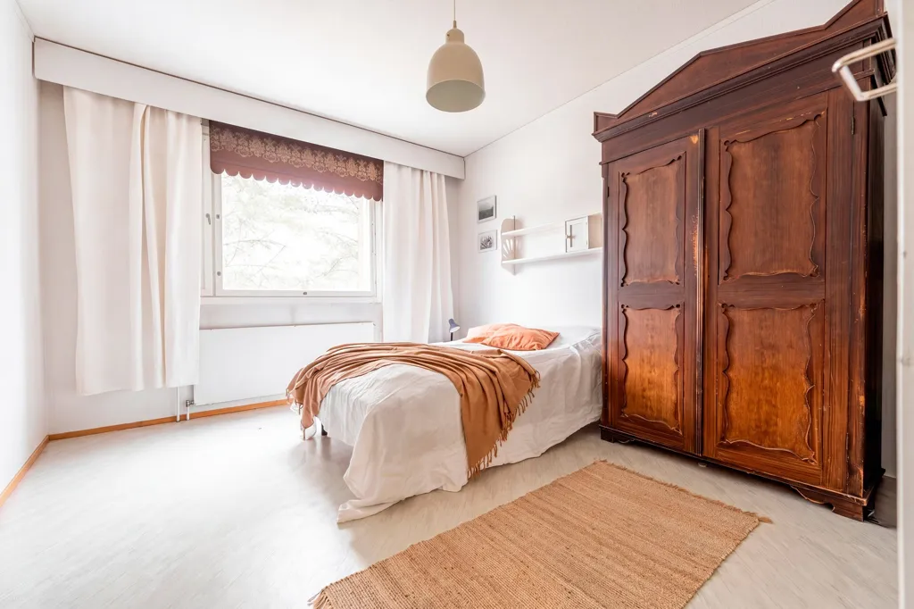 Magamistoad - Spacious Apartment with Balcony in Särkiniemi, Kuopio