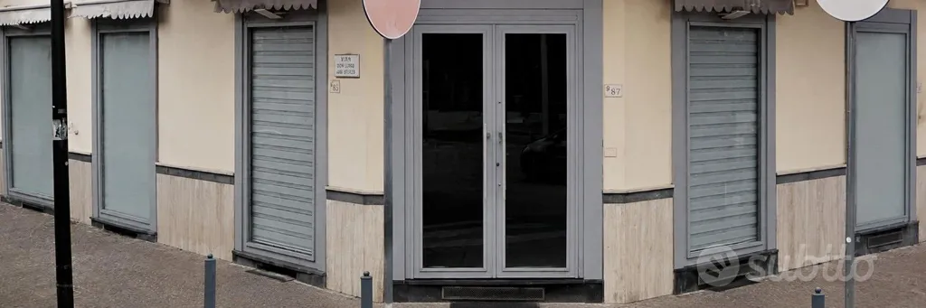 Extérieur - Commercial Space with High Visibility in Pomigliano d'Arco