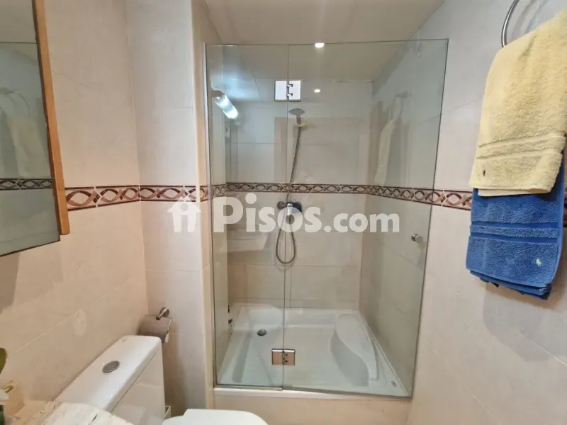 Bagni - Seafront Apartment with Terrace in Sant Pere de Ribes