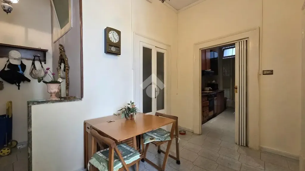 Salle à manger - Three-Bedroom Apartment with Terrace in Naples