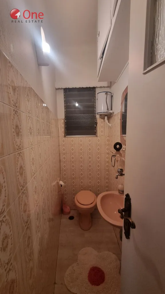 Salles de bain - Bright Corner Apartment with View in Athens