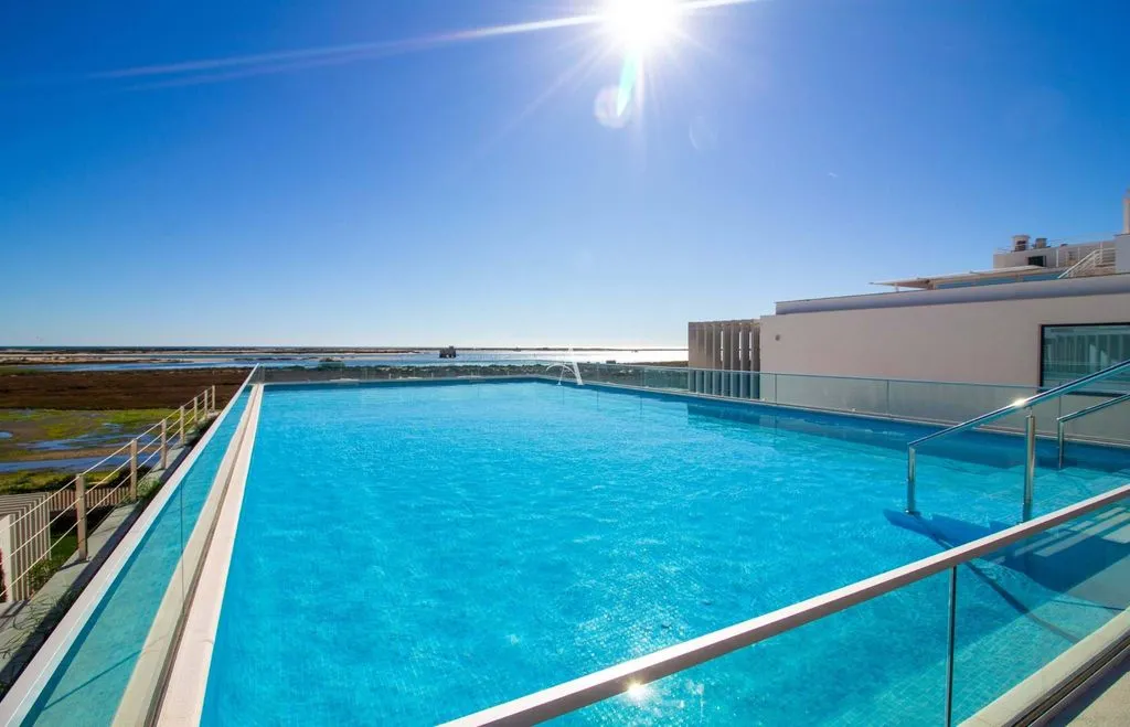pool_area