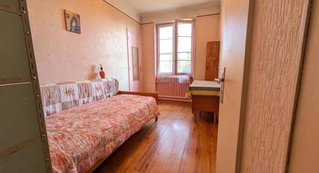 Chambres - Maison 6 pièces à Lyon 5ème