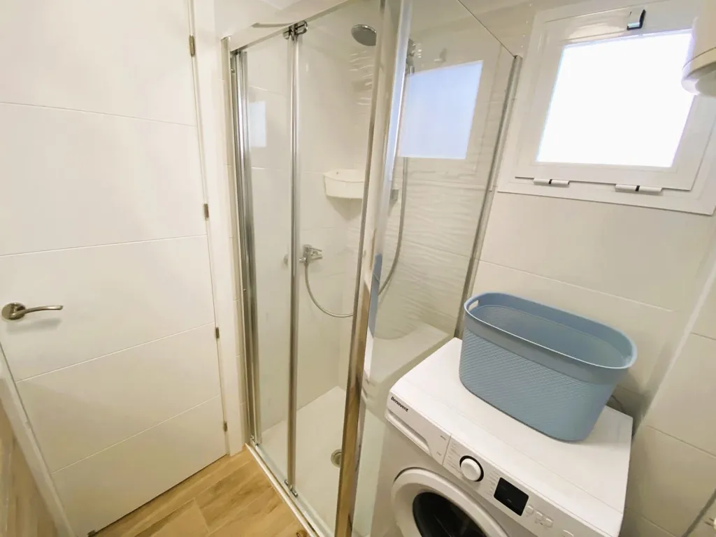 Salles de bain - Studios with Sea View in Cala Mayor, Palma de Mallorca