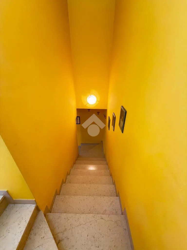 Pièces - Corner Semi-Detached Villa with Garden in Castel Goffredo